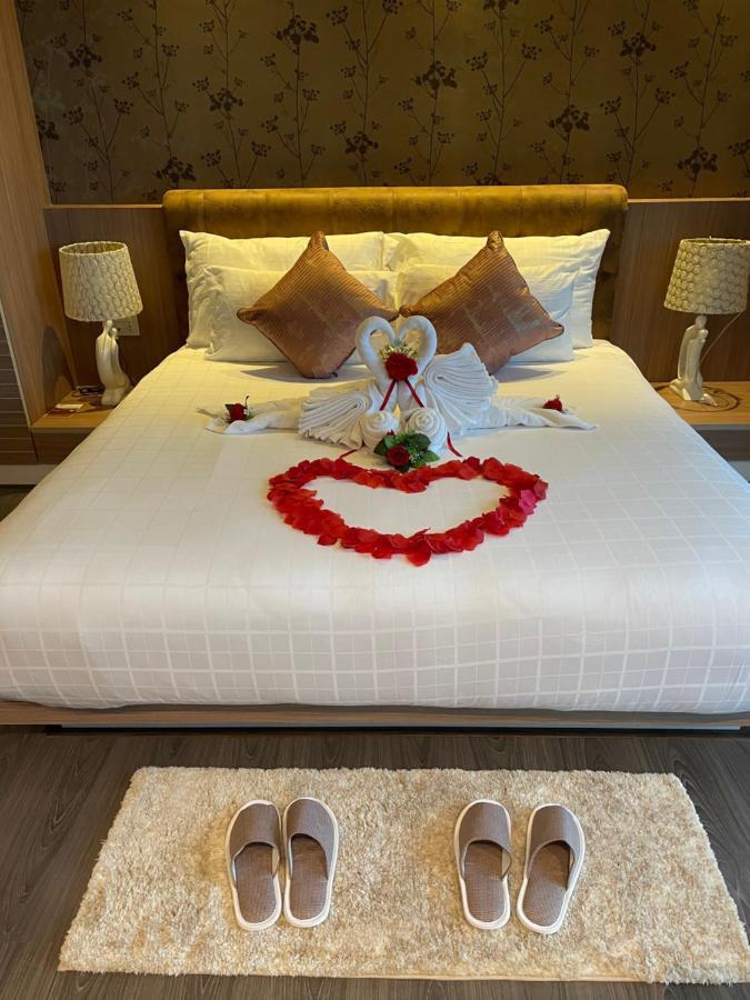 Tonaoi Grand Hotel Hat Yai Exterior foto