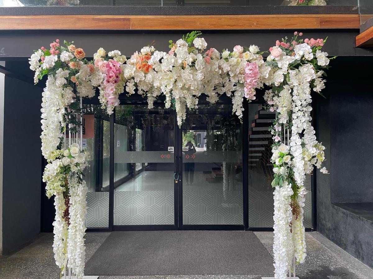 Tonaoi Grand Hotel Hat Yai Exterior foto